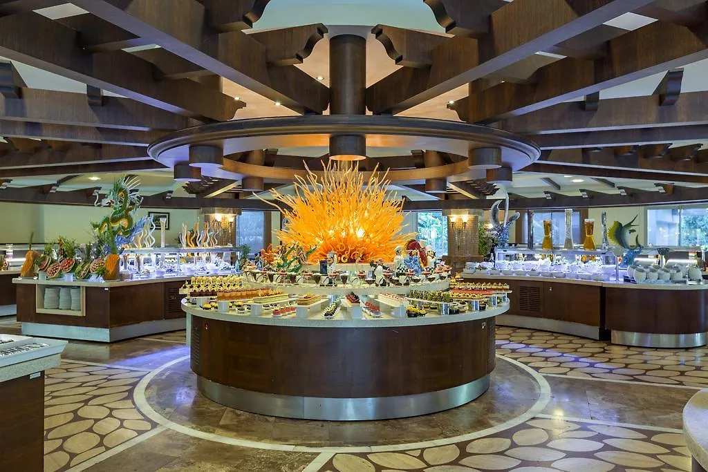 Royal Wings Hotel Antalya Resort